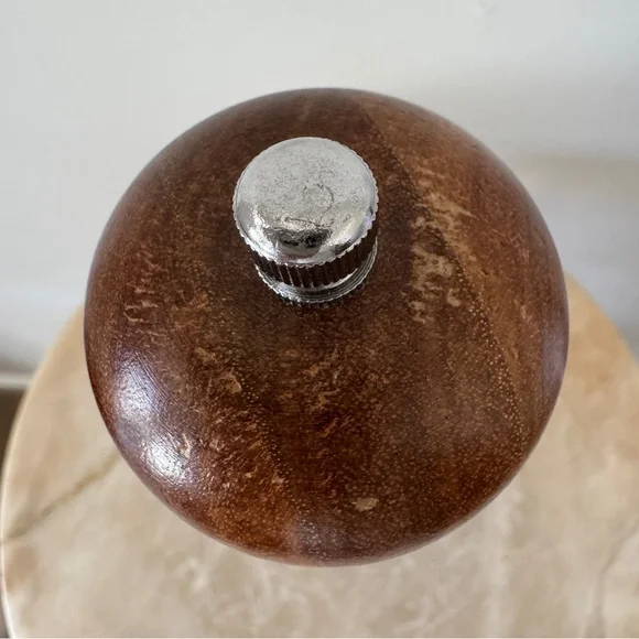 Pioneer Woman Jadeite Pepper Mill Grinder - Picture 2 of 5